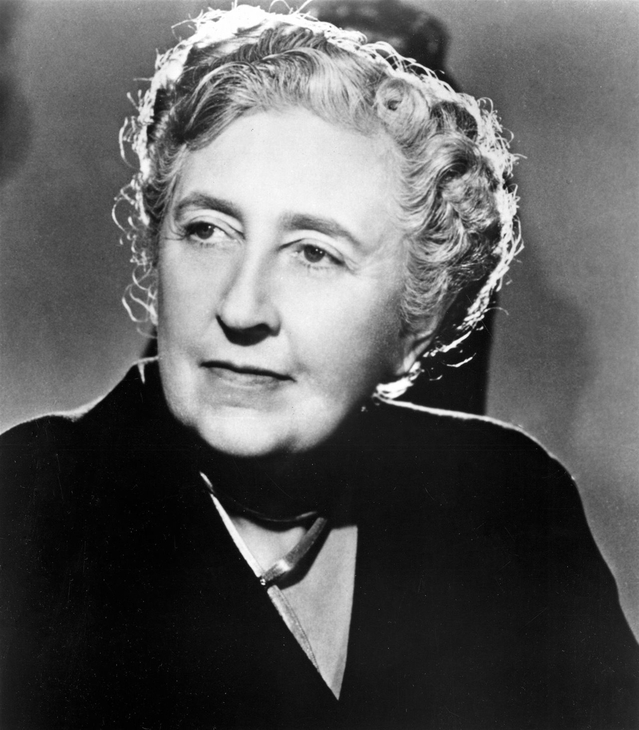 escritoras de novela negra / los mejores escritores de novela negra - agatha christie - arantxarufo escritoras de novela negra / los mejores escritores de novela negra - agatha christie - arantxarufo