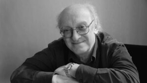 Escritores de los que no he oído hablar - petros markaris - arantxarufo.com Escritores de los que no he oído hablar - petros markaris - arantxarufo.com